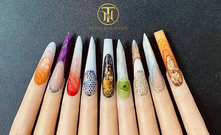 Thương Nails